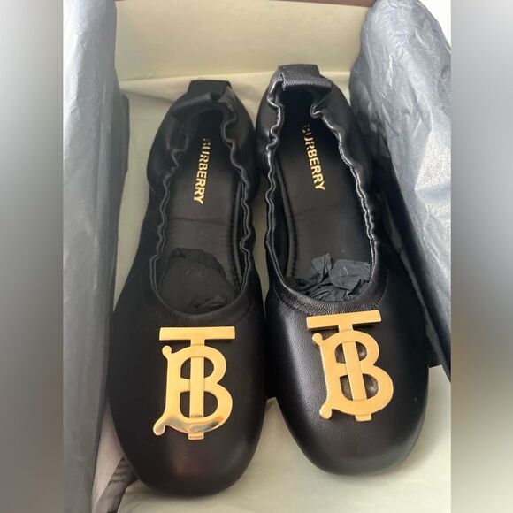 Burberry Women’s Laura Ballet‎ Flats, Black Leather, Size EUR 36.5, Retail $720 - Picture 3 of 9